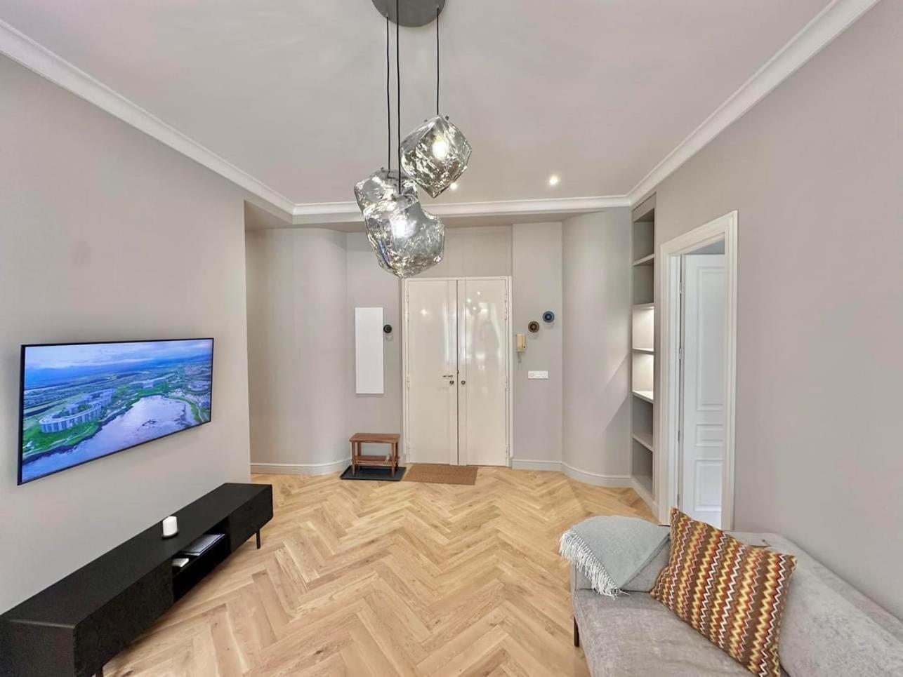 Apartment Luxe Negresco Riviera Nice